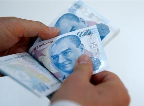 Asgari ücrete ara zam olur mu? Çalışanların merak ettiği soruya 2 uzmandan dikkat çeken yorum