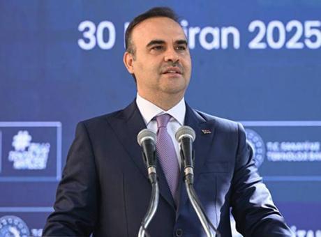Bakan Kacır: Türkiye’yi yapay zeka devrimine liderlik eden ülkelerden biri haline getireceğiz