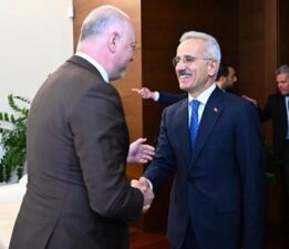 Bakan Uraloğlu, Bulgaristan Başbakanı Jelyazkov ile görüştü
