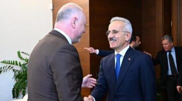 Bakan Uraloğlu, Bulgaristan Başbakanı Jelyazkov ile görüştü