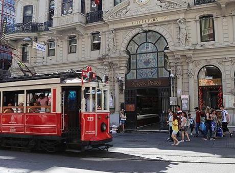 Beyoğlu’nda 1 gün süreyle eylem yasağı