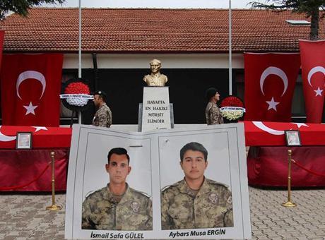 Çankırı’daki kazada hayatını kaybeden 2 polis memuru, memleketlerine uğurlandı