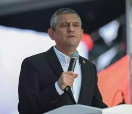 CHP Genel Başkanı Özel, partisinin Büyükçekmece mitinginde konuştu