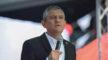 CHP Genel Başkanı Özel, partisinin Büyükçekmece mitinginde konuştu