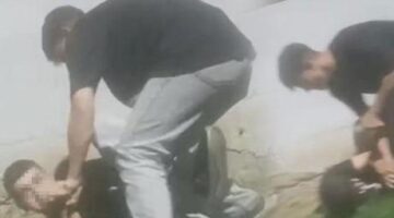 Çocuk parkında akran zorbalığı! Defalarca yüzünü yumrukladı