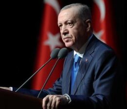 Cumhurbaşkanı Erdoğan, hacı adaylarının Kurban Bayramı’nı kutladı