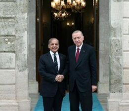 Cumhurbaşkanı Erdoğan, Şahbaz Şerif ile telefonda görüştü