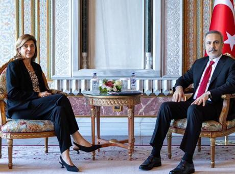 Dışişleri Bakanı Hakan Fidan, BM Genel Sekreteri’nin Kıbrıs Şahsi Temsilcisi Cuellar’ı kabul etti