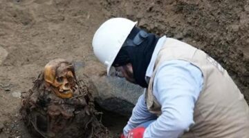 Doğal gaz çalışması bin yıllık mumyayı gün yüzüne çıkardı: Saçları bile bozulmamış!