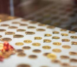 Dün rekor seviyeyi görmüştü! İşte gram altında son durum