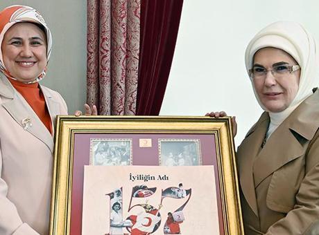 Emine Erdoğan, Türk Kızılay’a kurban bağışında bulundu