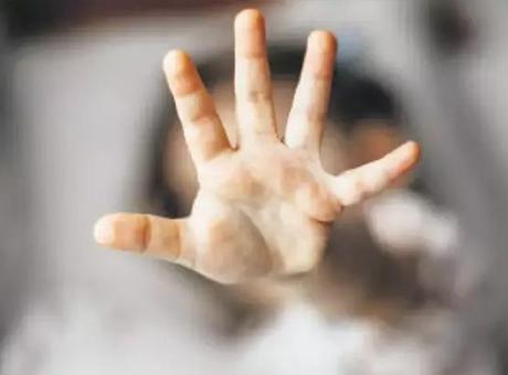 Emniyet harekete geçti! 14 yaşındaki çocuğu taciz ettiği öne sürülen şüpheli yakalandı