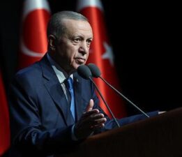 Erdoğan: Muhalefetin saplandığı popülizm bataklığı şehirlerimizi uçurumun eşiğine getirdi