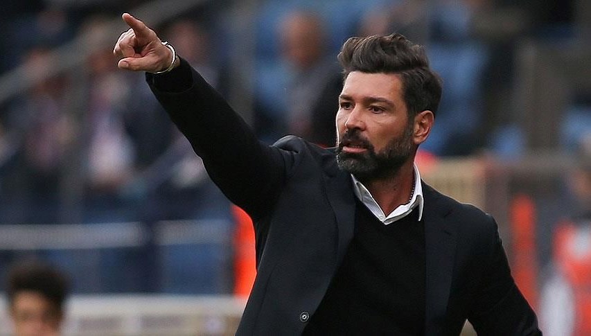 Erzurumspor’da Hakan Kutlu gönderildi