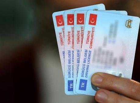 Eski tip sürücü belgeleri nasıl yenilenir? İşte 5 adımda yenileme süreci