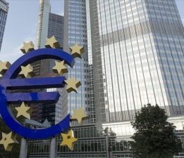 Euro Bölgesi’nde enflasyon mayısta geriledi