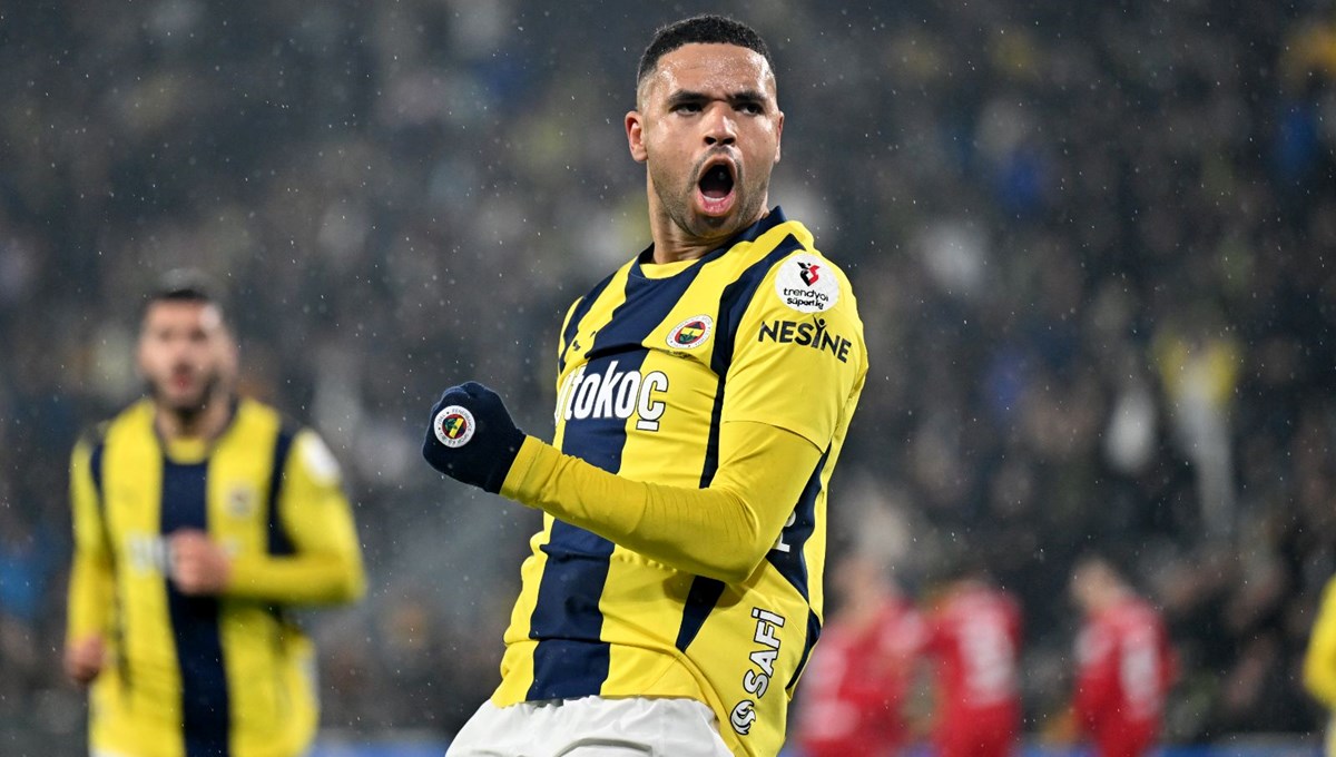 Fenerbahçe’de golcü takası gerçekleşiyor