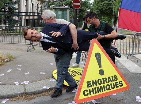 Fransa’daki bal mumu müzesinden Macron’un heykeli çalındı