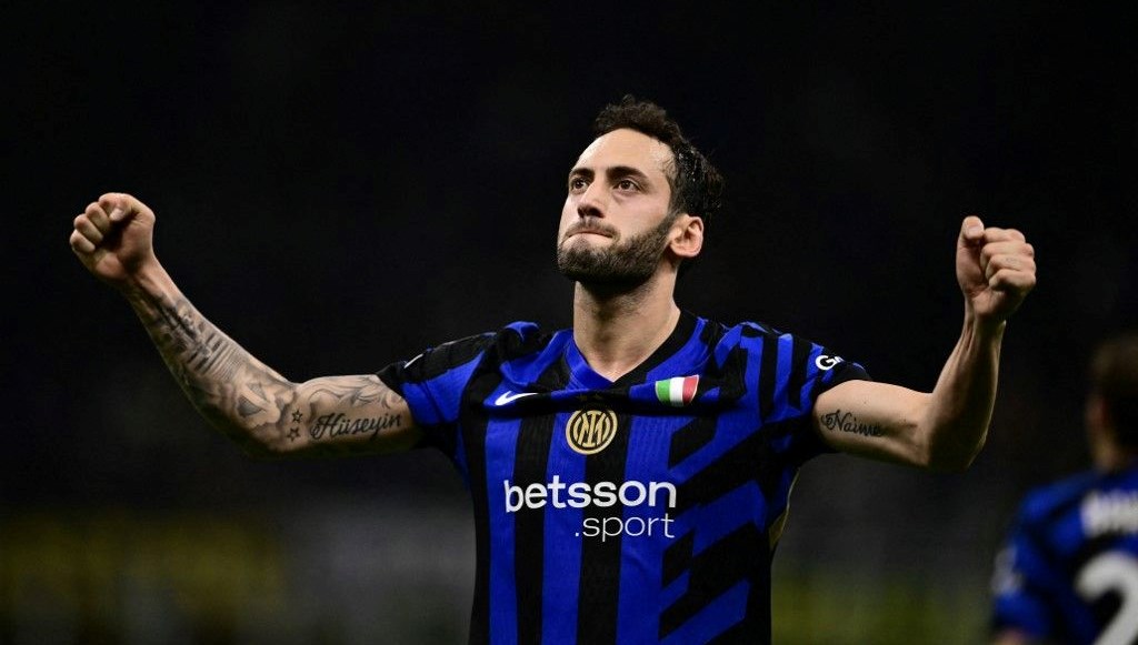 Galatasaray’ın listesindeki Hakan Çalhanoğlu için istenen bonservis belli oldu