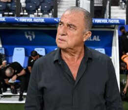 Galatasaray’ın yıldızı Fatih Terim’in takımına imza atıyor