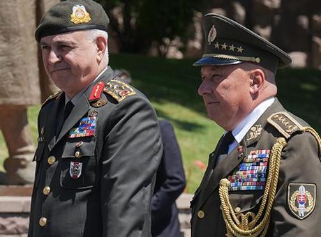 Genelkurmay Başkanı Orgeneral Gürak, Slovak mevkidaşı ile görüştü
