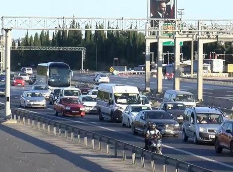 Göç başladı! İstanbul’da sabah yola çıktılar