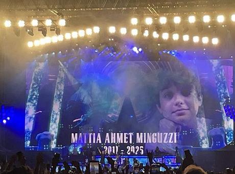 Gun’s N’ Roses İstanbul konserinde Mattia Ahmet Minguzzi’yi andı