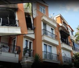 Gurbetçi aile Antalya’ya tatile geldi; 3 saat sonra evleri yandı