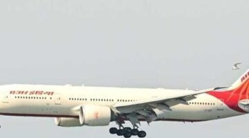 Hong Kong’dan Hindistan’a giden Air India uçağı, teknik arıza nedeniyle geri döndü