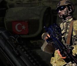 İran ABD üslerini vurdu! MSB: Bölgedeki birliklerimiz güvende