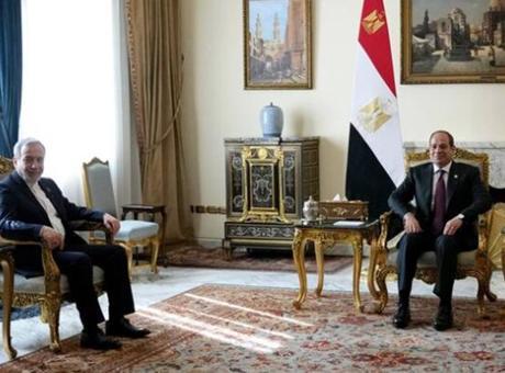 İran Dışişleri Bakanı Erakçi, Kahire’de Mısır Cumhurbaşkanı Sisi ile görüştü