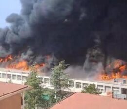 İtalya’daki Tuscia Üniversitesi’nde büyük çaplı yangın çıktı