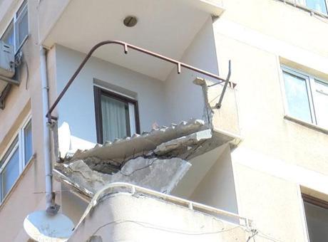 Kabusa uyandılar! Maltepe’de 9 katlı binada balkon çöktü