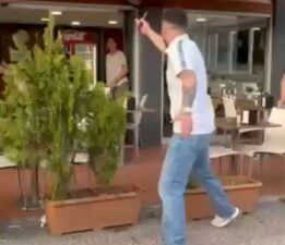 Kadıköy’de korku dolu anlar: Kadını “Boğazını keserim” diyerek tehdit etti