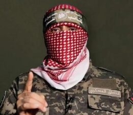 Kassam Tugayları sözcüsü Ubeyde: İsrail ordusu Gazze’deki İsrailli esirin hayatını tehlikeye atıyor