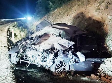 Konya’da yolcu otobüsü ile otomobil çarpıştı! Ölü ve yaralılar var