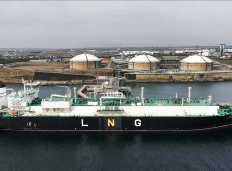 Küresel enerji piyasasında 78 yeni LNG sözleşmesi imzalandı