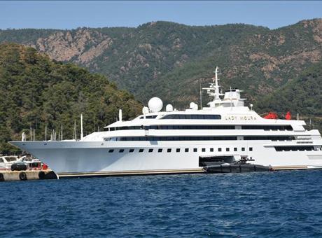 Lüks yat ‘Lady Moura’ Marmaris’te