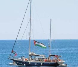 Madleen gemisindeki Türk aktivist konuştu: Ellerimiz boş bir şekilde bekleyeceğiz