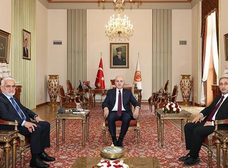 Meclis Başkanı Kurtulmuş, Yapıcıoğlu’nu kabul etti