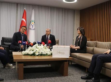 MHP’den DEM Parti’ye bayram ziyareti