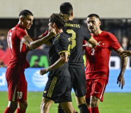 Milli futbolcu maçta yaşananlar hakkında konuştu: “Meksikalılar biraz gergindi”