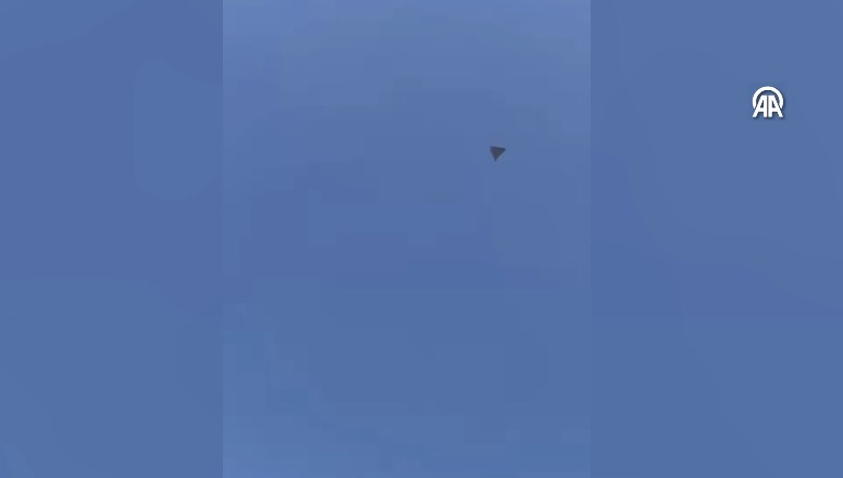 Misilleme hazırlığı! İran 100 İHA havalandırdı