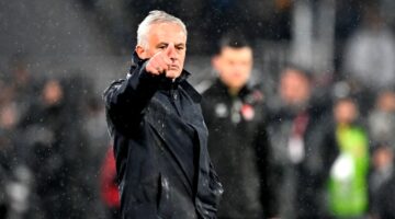 Mourinho iki yıldızı istiyor: İngiltere’de özel görüşme