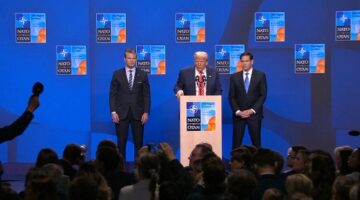 Muhabirden Trump’a Patriot sorusu