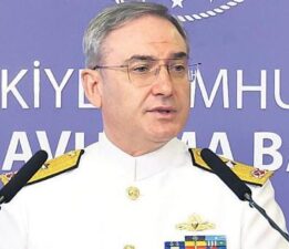 ‘Nostaljik avuntulardan vazgeçerek gerçekleri görün’