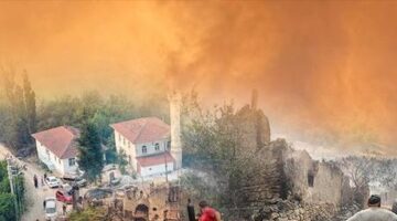 Orman yangınlarından riskli 3 bölge! Alevler hızla ilerliyor, köyler boşaltıldı!