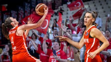 Potanın Perileri, yarı final için sahaya çıkıyor