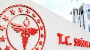 Sağlık Bakanlığından yangın açıklaması: Hiçbir hasta olumsuz etkilenmemiştir