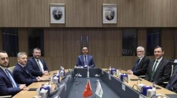 Sanayi ve Teknoloji Bakanı Kacır’dan ROKETSAN’a ziyaret